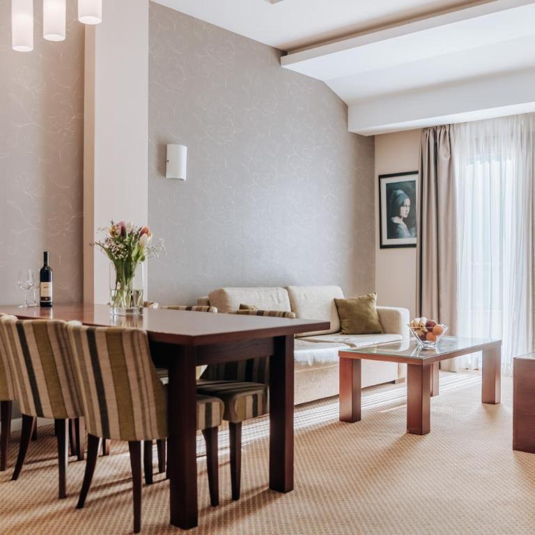 Apartments Del Mar - Superior Two Bedroom Apartment - 2