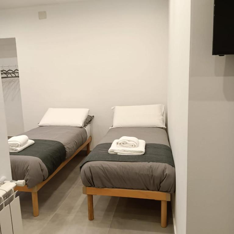 Porta Nuova Suite 57 - Quadruple Room with Private Bathroom - 2