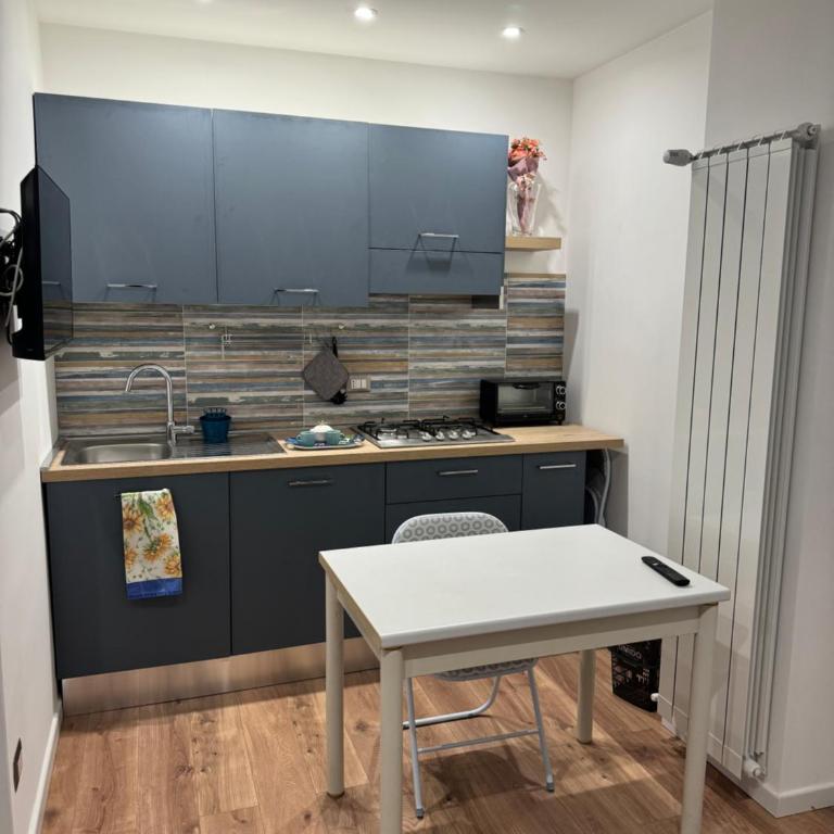 Little House Rione Alto - Monolocale Familiare - 3