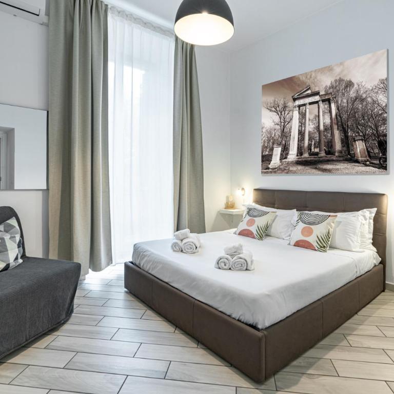 Casa Sant'Onofrio - Three-Bedroom Apartment - 1