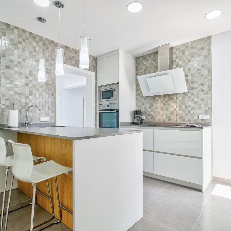 Assimetric by Rentallorca - Apartamento con terraza - 5