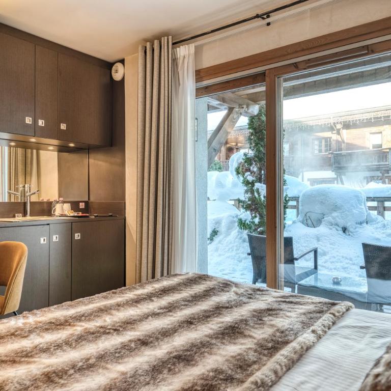 Les Loges Blanches Megève - Chambre Double avec Terrasse - 2
