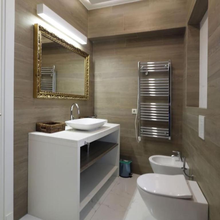 Status-M Apartments Franca - King Studio with Sofa Bed - 8