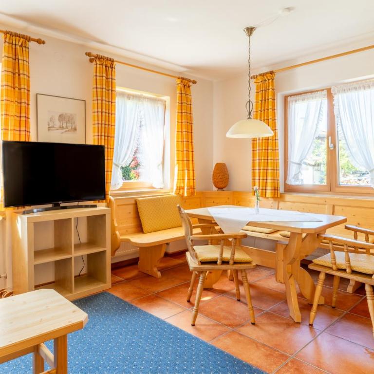 Gästehaus Hagen - Apartment mit Balkon - 1