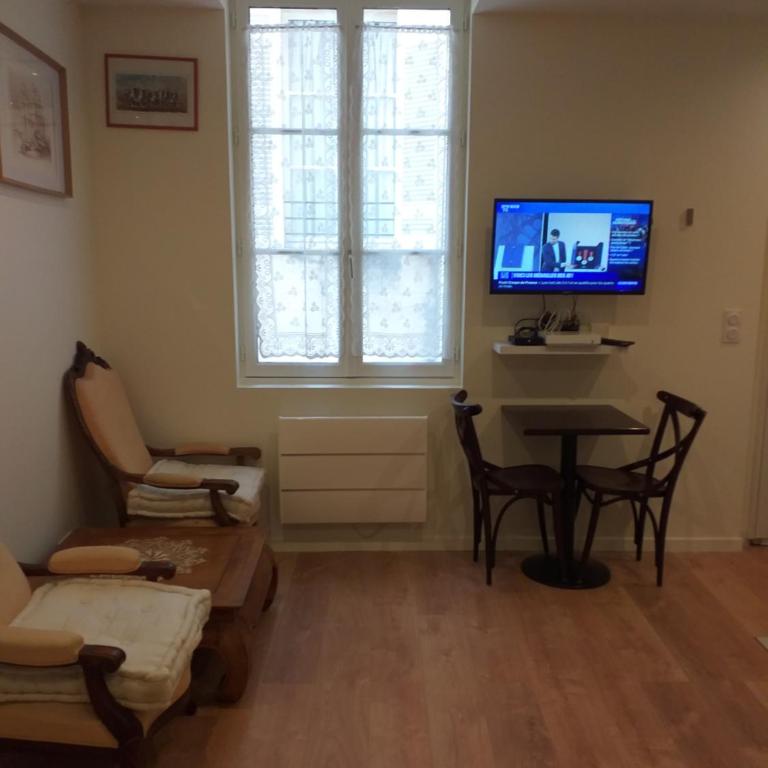 Charmant studio au cœur du Vieux Bordeaux - Studio - 8