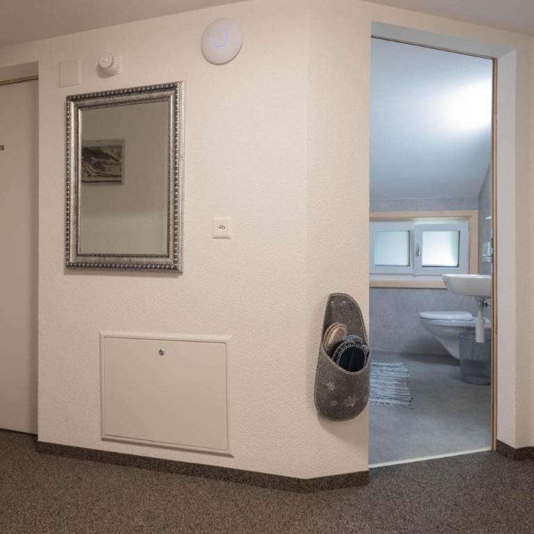 Lehmann's Herberge Hostel - Kleines Einzelzimmer mit Gemeinschaftsbad - 10
