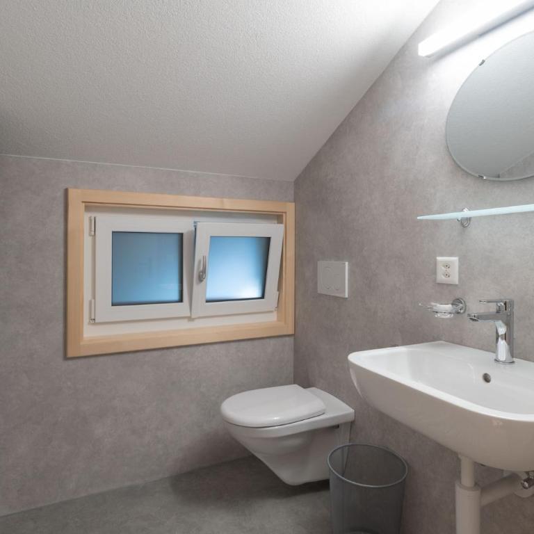 Lehmann's Herberge Hostel - Kleines Einzelzimmer mit Gemeinschaftsbad - 13
