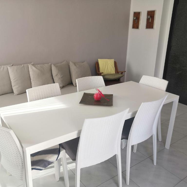Al Parco del Castello ampio appartamento - Appartamento con 3 Camere da Letto - 4