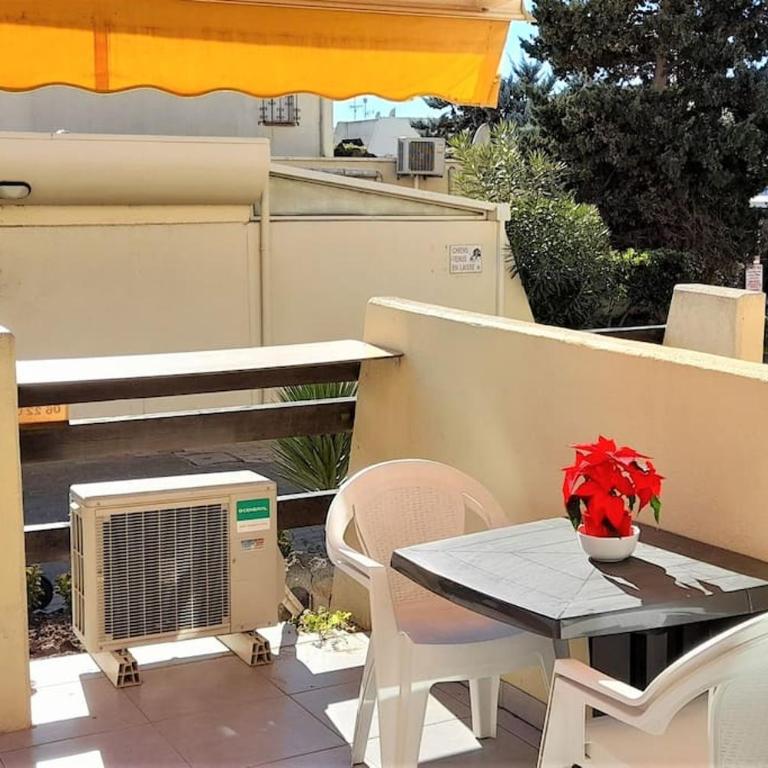 Studio 313, Port Nature 3 au village naturiste - One-Bedroom Apartment - 4