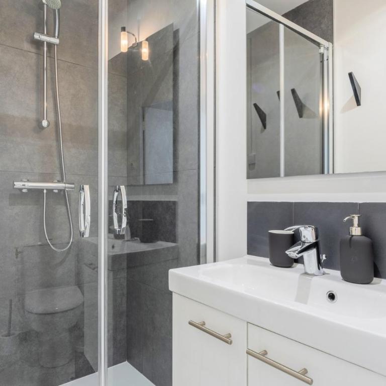 Bright 3-bedroom 2-bathroom flat - Appartement 3 Chambres - 16