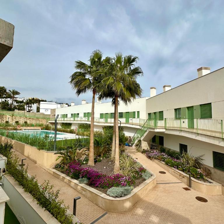 OCEAN APARTAMENT !! 1ª Línea del Mar, piscina, parking, wifi - Apartamento de 2 dormitorios - 7