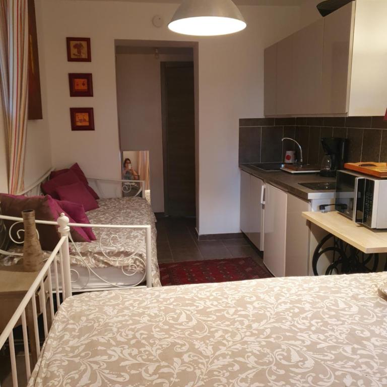 La Romantique - Chambre Triple - 13