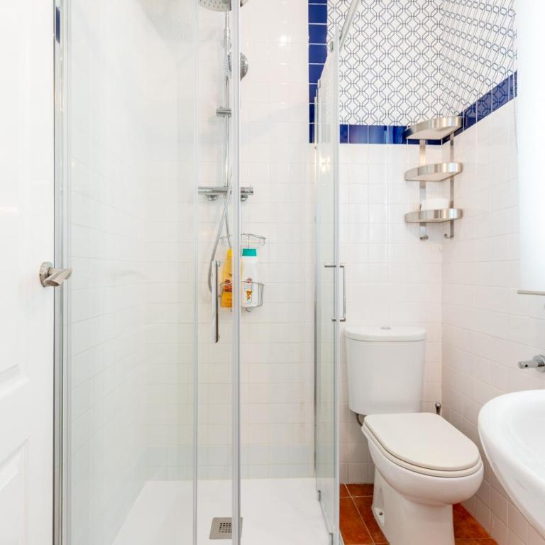 AtGr Luminoso Ático con Terraza, Calle Antonia Diaz - Apartamento Ático - 24
