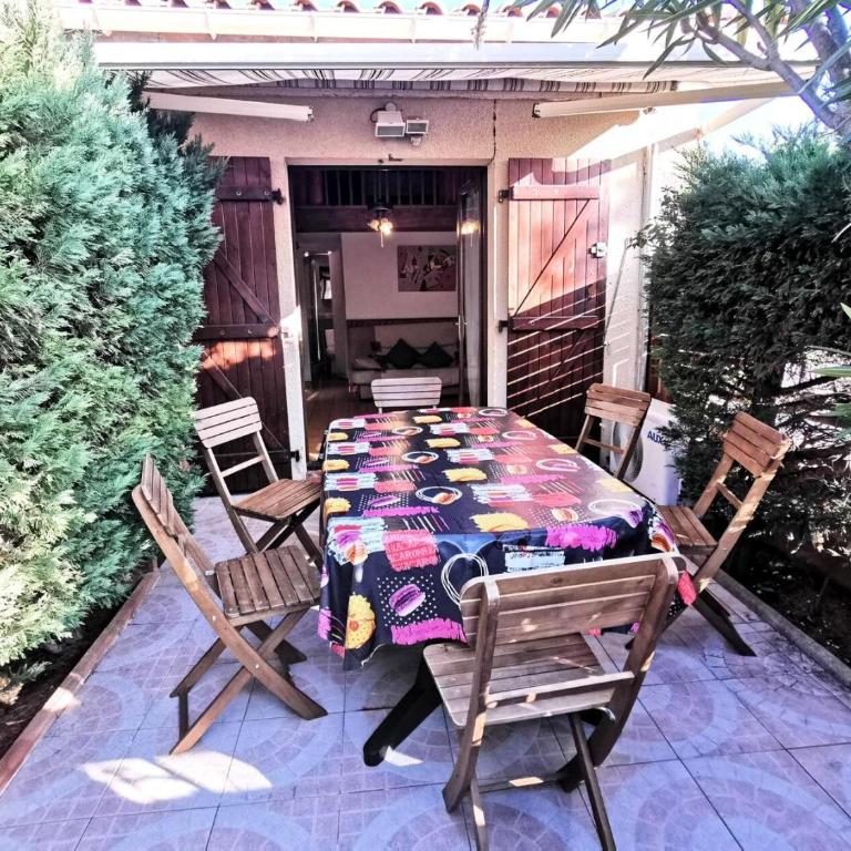 Résidence Maisons De La Plage - Confortable villa deux pièces avec mezzanine pour 6 personnes à Port Leucate. Réf: 1MPL_126 MAE-4794 - Vacation Home - 1
