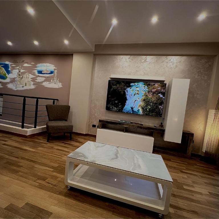 Oteri Loft - Two-Bedroom Apartment - 6