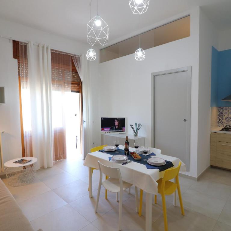 Appartamenti Via Faccolli zona centro Otranto - Casa con 1 Camera da Letto - 3