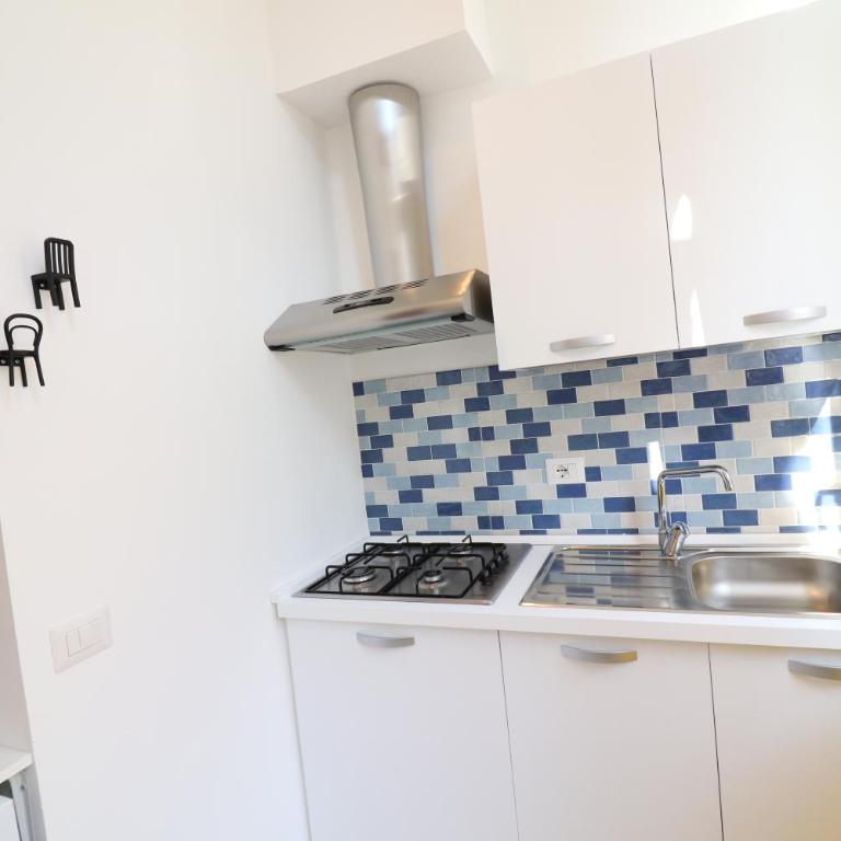 Appartamenti Via Faccolli zona centro Otranto - Casa con 1 Camera da Letto - 13