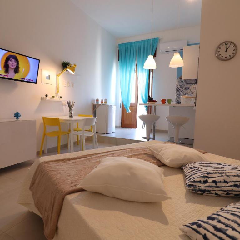 Appartamenti Via Faccolli zona centro Otranto - Casa con 1 Camera da Letto - 10