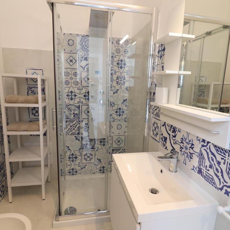 Appartamenti Via Faccolli zona centro Otranto - Casa con 1 Camera da Letto - 17