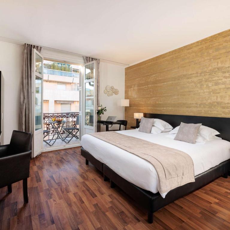 Best Western Plus Hôtel Massena Nice - Chambre Lit King-Size Deluxe avec Balcon - 1