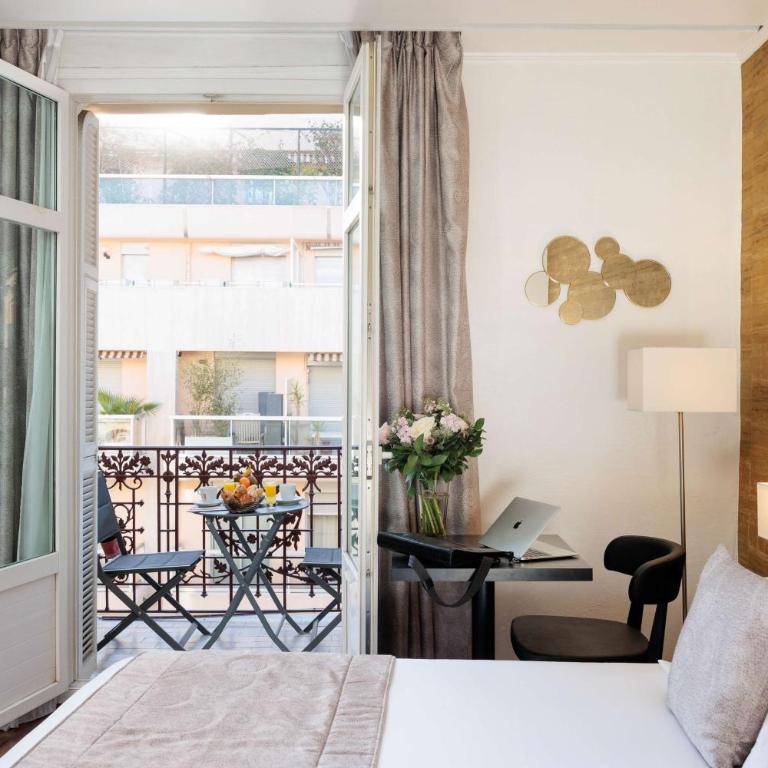 Best Western Plus Hôtel Massena Nice - Chambre Lit King-Size Deluxe avec Balcon - 4
