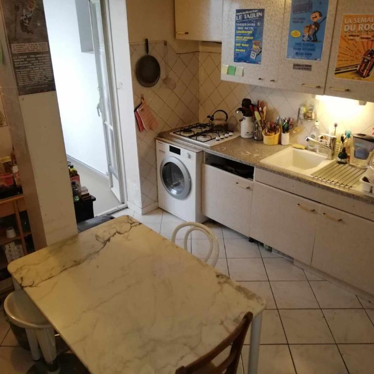 Chambre & table d'hôte à 5 min de la gare Matabiau - Camera Singola con Doccia e Servizi Igienici in Comune - 13
