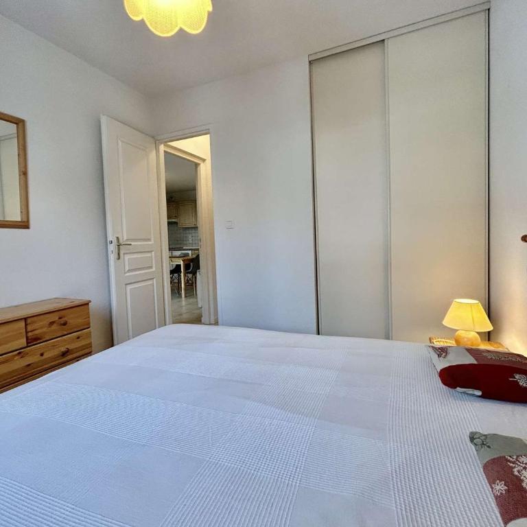 Charmant T3 avec balcon, 4 couchages, à 500m des pistes - La Salle les Alpes - Appartement 2 Chambres - 14