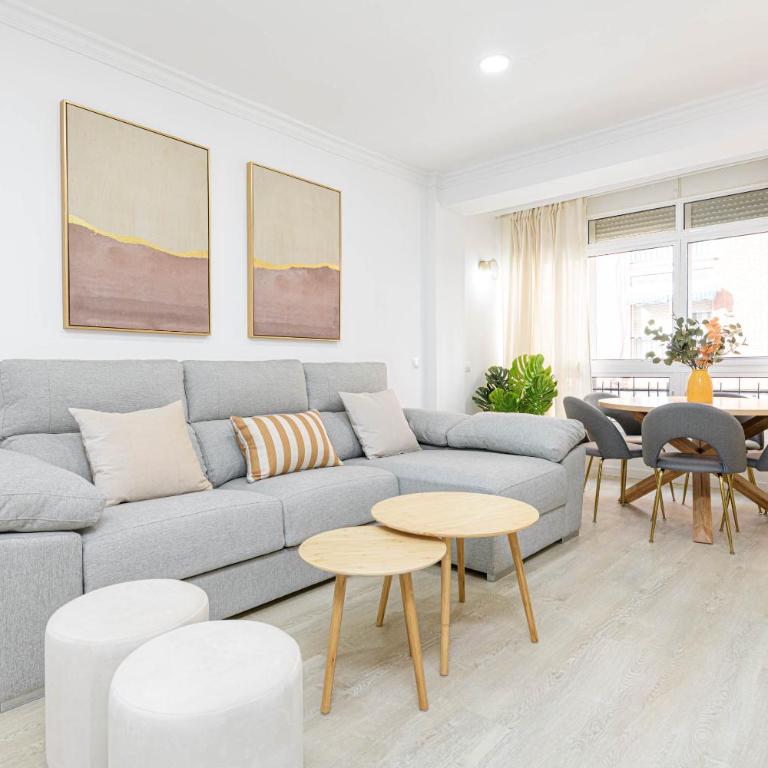 Lovely Diego Vergara City Center - Three-Bedroom Apartment - 4