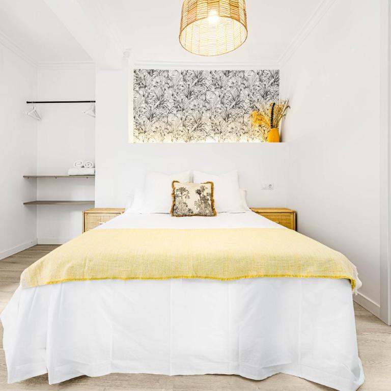 Lovely Diego Vergara City Center - Three-Bedroom Apartment - 7