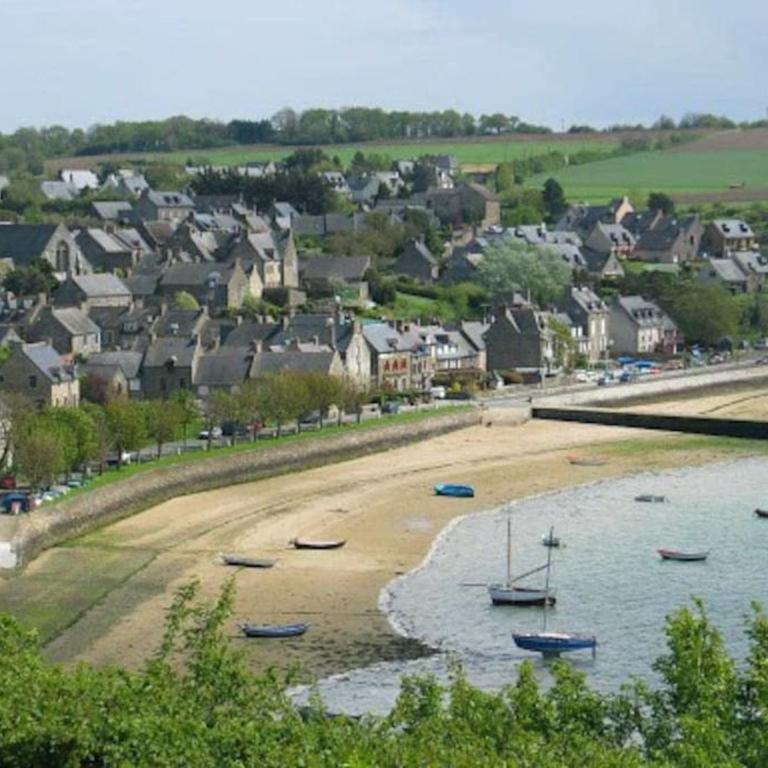 Appartement à 30m de la plage du Sillon. - Appartement 2 Chambres - 23