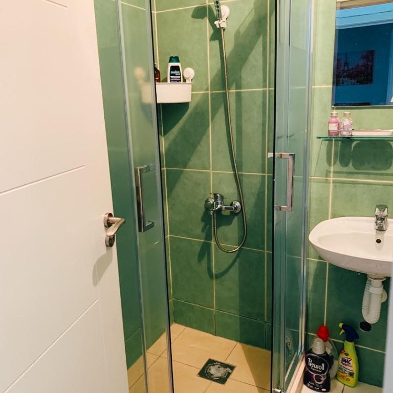 Podgorica city center apartment - Two-Bedroom Apartment - 24