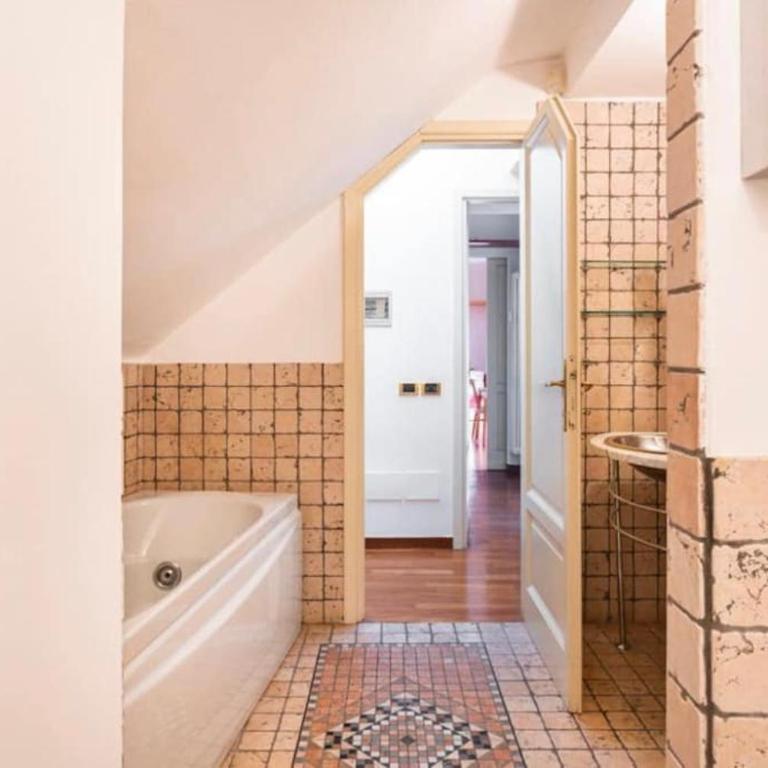 Parcheggio & idromassaggio Brera - Appartamento con 1 Camera da Letto - 9