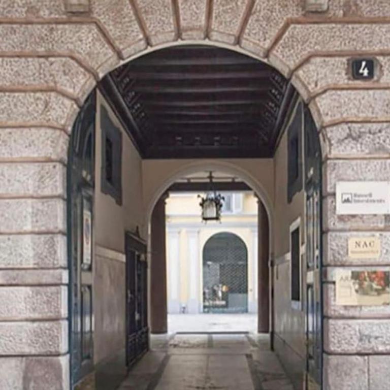 Parcheggio & idromassaggio Brera - Appartamento con 1 Camera da Letto - 10