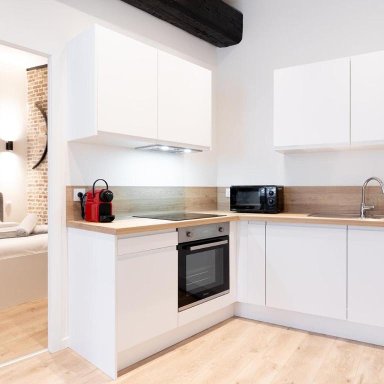 Character apartment in the heart of Old Lille - Apartment - 10
