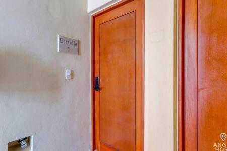 Pool, Gazebo, Parking, 2 Blocks to Beach & 5th Ave - Apartment - 30