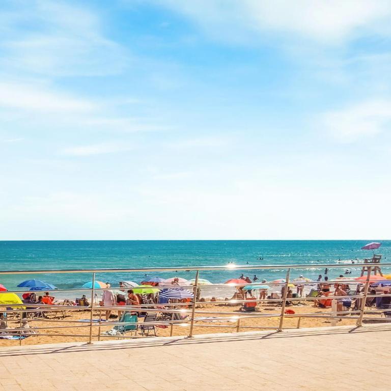 Cozy Apartment In Torrevieja With Swimming Pool - Two-Bedroom Apartment - 20