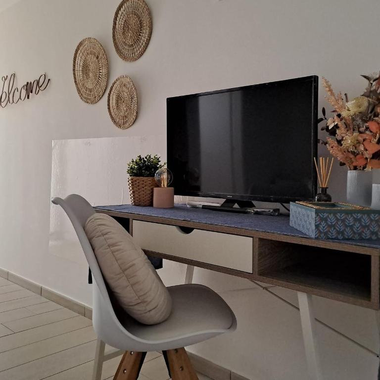 Fiumicino Airport Sunflower Room - Camera Matrimoniale con Bagno Privato - 4