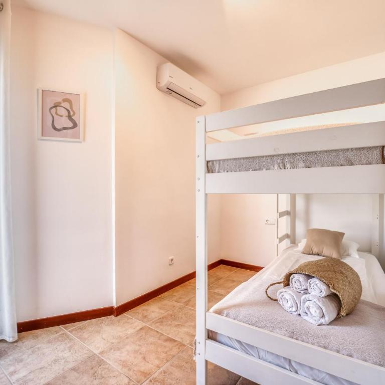 Traumhafte Villa Maricel für 8 Gäste am Meer - Villa - 18