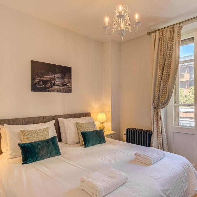 Apartment Aiguille du Midi Central Chamonix - Alpes Agency - Sleeps 6 - Apartamento de 3 dormitorios - 6