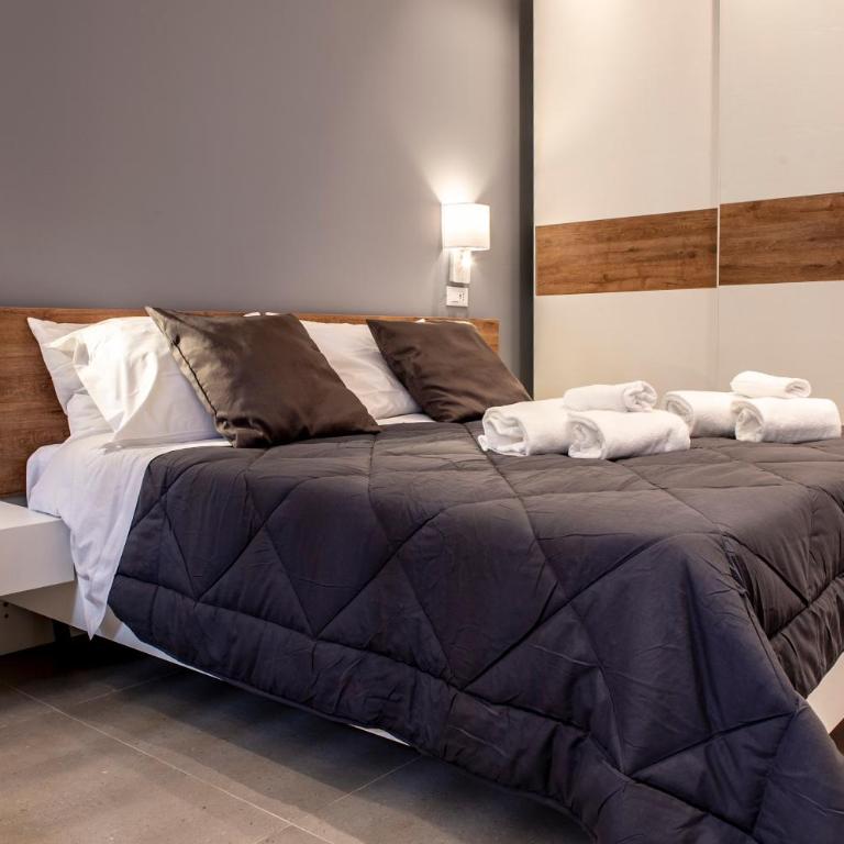 Alipa Suite with Jacuzzi - Suite with Hot Tub - 6