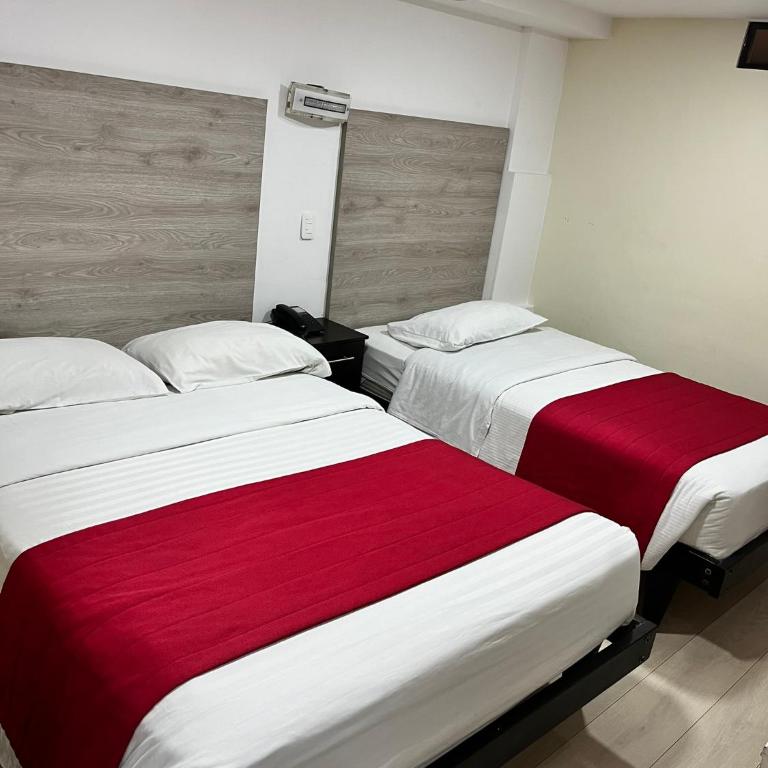 Hotel Imperial - Twin Room - 6