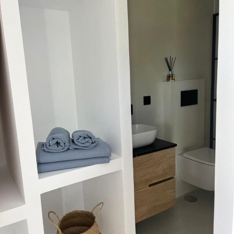 CasaNoa Boutique Guest Suites - Habitación Doble con terraza - 9