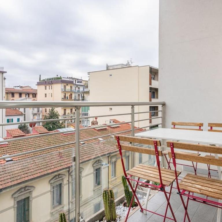 Gio apartment - Free garage - Fortezza da Basso - Appartamento con 1 Camera da Letto - 17