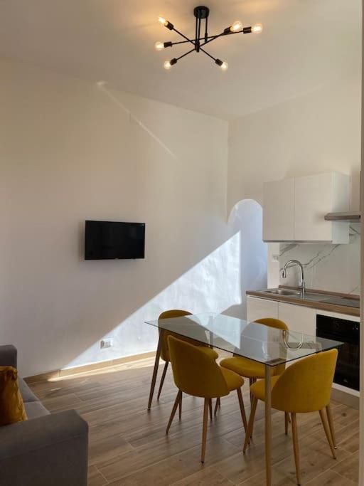Soleluna House - Lecce Centro con Wifi e Balcone - Appartamento con 1 Camera da Letto - 17