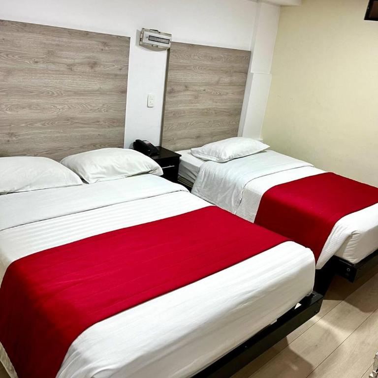 Hotel Imperial - Twin Room - 1
