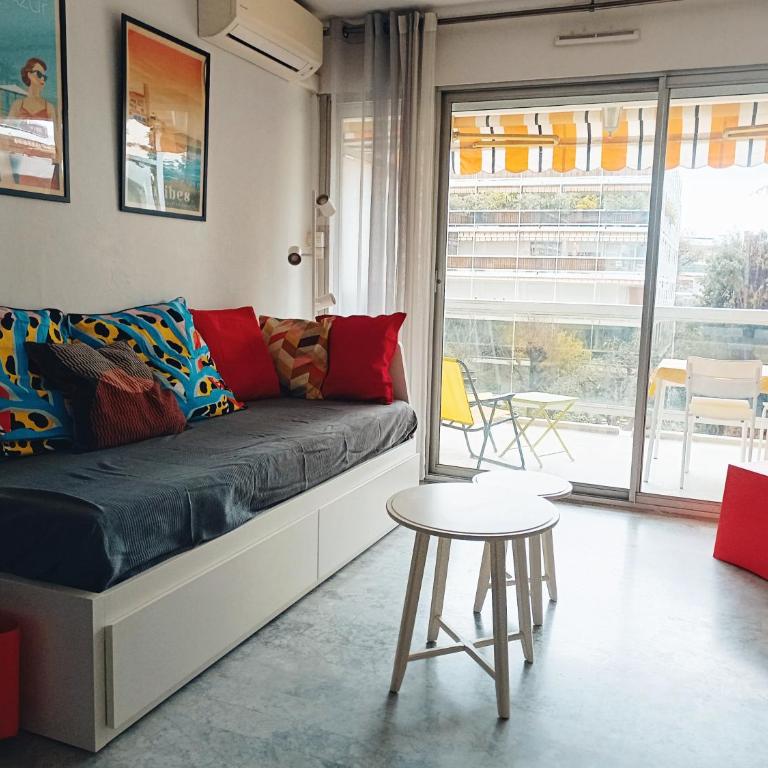 logement climatisé à Juan les Pins dans résidence avec piscine - Apartment with Terrace - 9