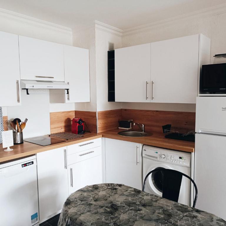 logement climatisé à Juan les Pins dans résidence avec piscine - Apartment with Terrace - 7