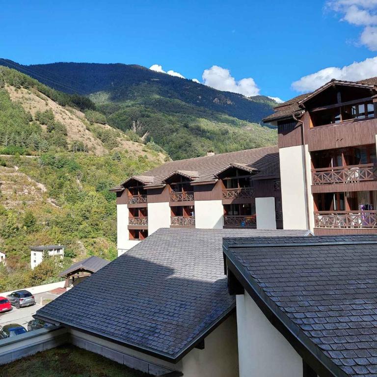Studio calme avec balcon pour 4 personnes à Brides-les-Bains - Studio - 8