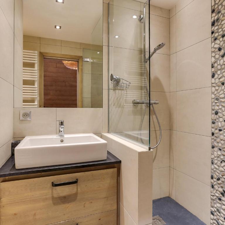 Appartement rénové 5 pièces, 8 pers, proche pistes, Méribel - FR-1-411-703 - Appartement (8 Adultes) - 13