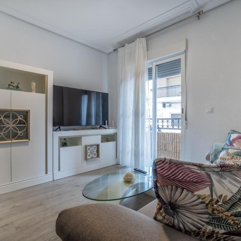 Apto Vallellano junto al casco histórico & Parking incluido - Two-Bedroom Apartment - 8